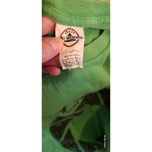Y2k Retro streetwear Green Test Subject T-shirt size 2x Delta pro Weight - Picture 2 of 2